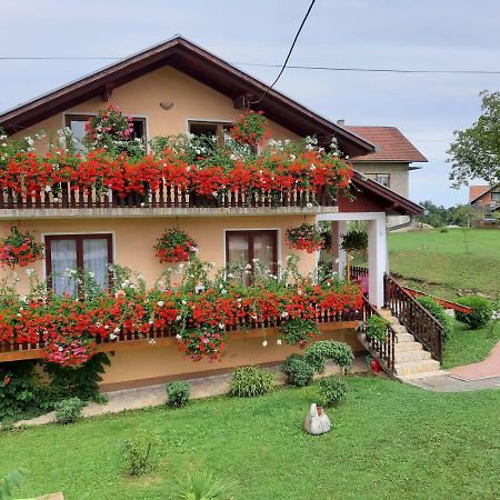 Apartman Morana Slunj Esterno foto