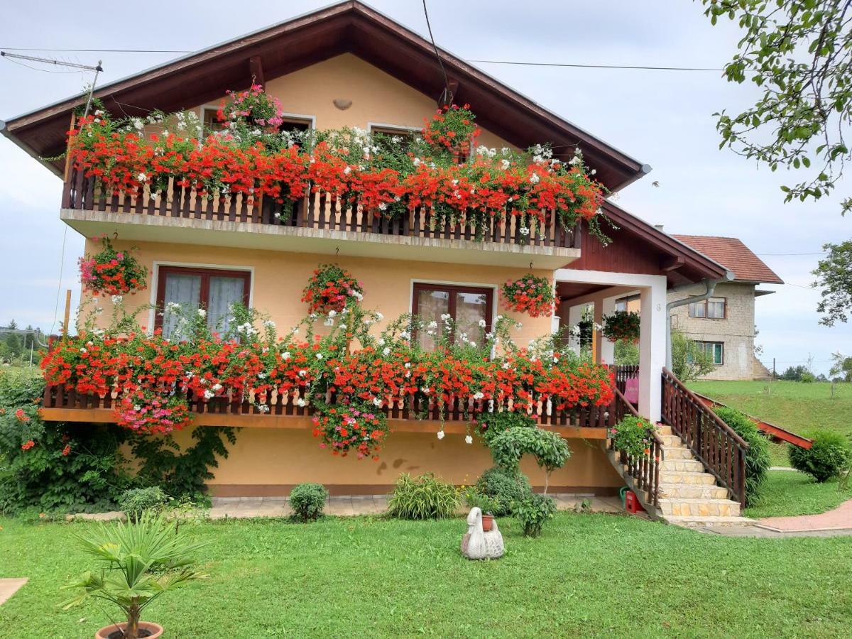 Apartman Morana Slunj Esterno foto